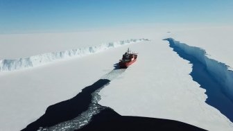 Arctic Ship