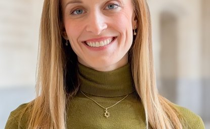 Carrie Filipetti Headshot