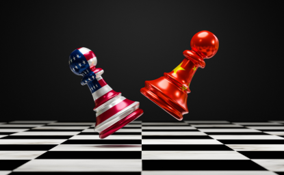 Chess pieces representing the US and China bounce off one another