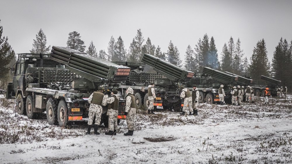 Conscripts and reservists operate Finnish artillery, the largest in Western Europe.