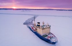 Arctic icebreaker photo